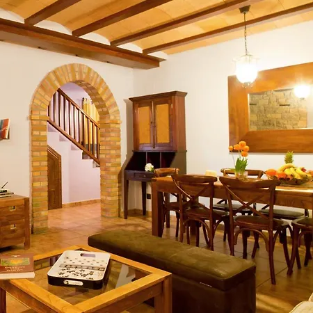منزل ريفي Casas Ordesa Y Casa Altemir *