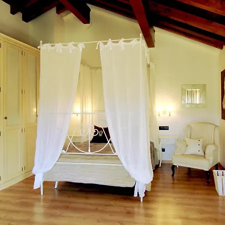 Casas Ordesa Y Casa Altemir منزل ريفي *