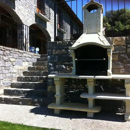 Casas Ordesa Y Casa Altemir Belsierre